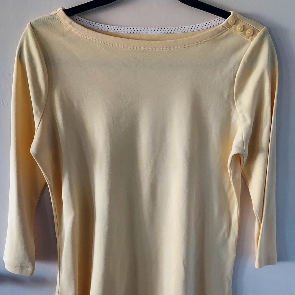 Yellow T-shirt